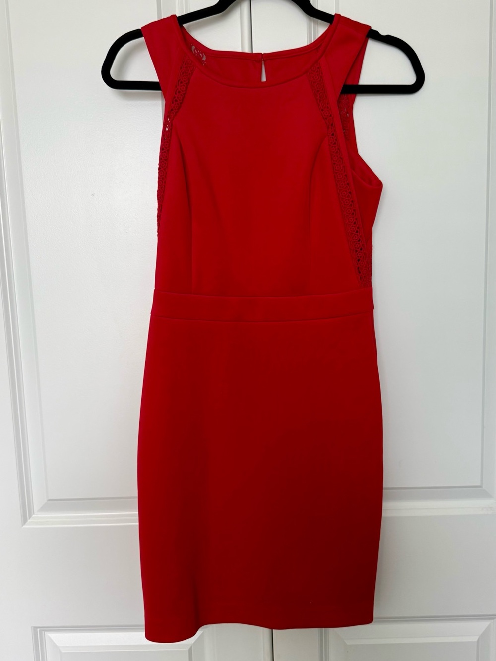 Guess Red Sleeveless Sheath Dress